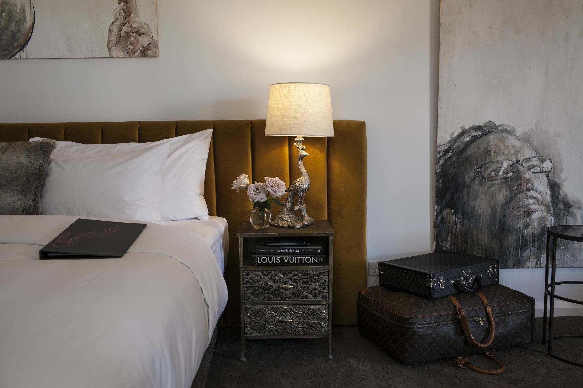 Daylesford Art Motel Exterior photo A bedroom at the Hotel