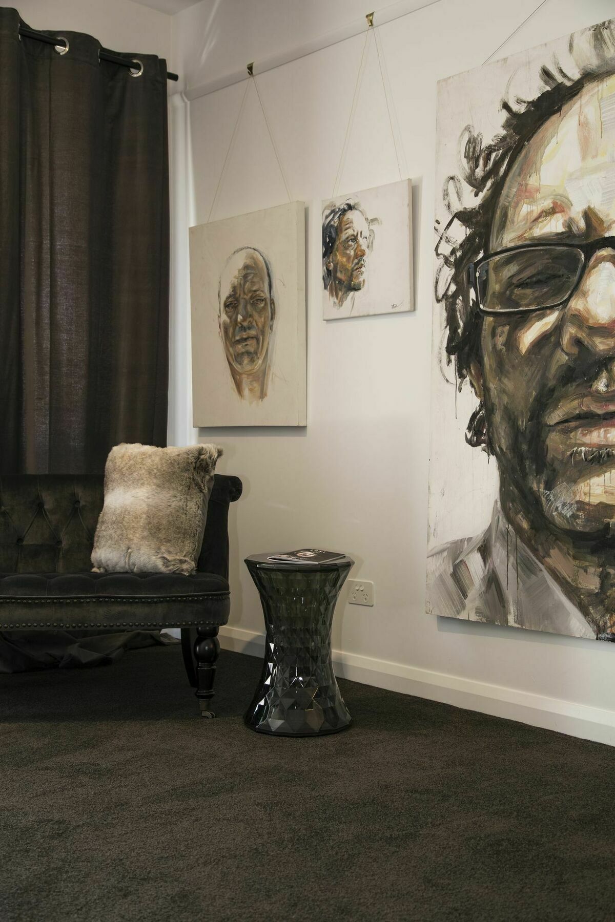 Daylesford Art Motel Exterior photo The studio of artist and sculptor, David Mach